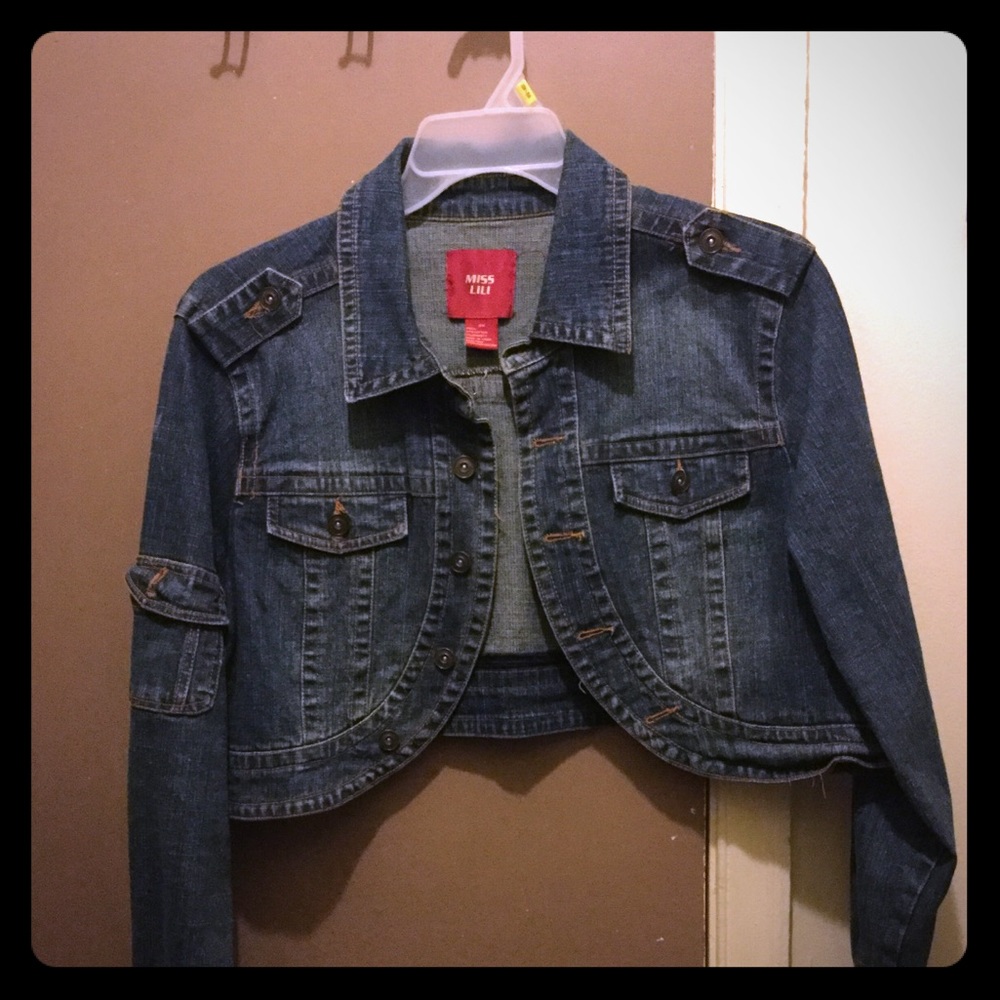 Waist length denim Jacket